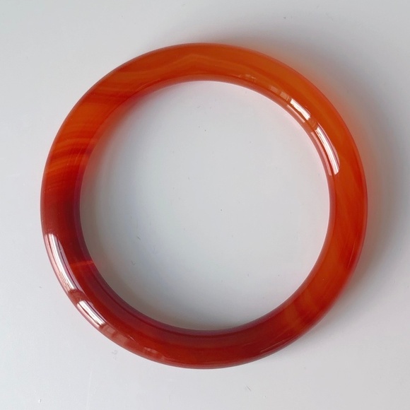 60mm Natural Carnelian Agate Round Bangle BA127 - Picture 1 of 9